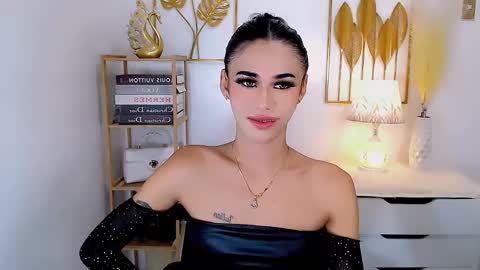 Snapshot of jhulianagrey chatting on 7, 12, 2024 julie online show from 7, 12, 2024
