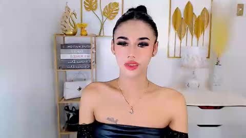 Snapshot of jhulianagrey chatting on 10, 12, 2024 julie online show from 10, 12, 2024