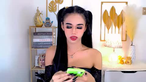 Snapshot of jhulianagrey chatting on 17, 12, 2024 julie online show from 17, 12, 2024