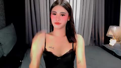 Snapshot of jhulianagrey chatting on 6, 10, 2025 julie online show from 6, 10, 2025