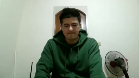 Snapshot of jhwozy chatting on 1, 2, 2026 jhwozy online show from 1, 2, 2026