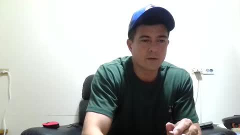 Snapshot of jhwozy chatting on 11, 4, 2026 jhwozy online show from 11, 4, 2026