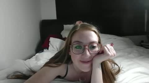 Snapshot of jilliangiselle chatting on 13, 4, 2026 jilliangiselle online show from 13, 4, 2026