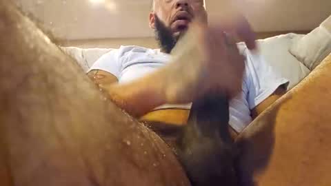 Snapshot of jillyjang202 chatting on 8, 11, 2025 HoopersRelease online show from 8, 11, 2025