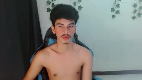 Snapshot of jim_cumxx chatting on 12, 9, 2025 JIMBOY online show from 12, 9, 2025