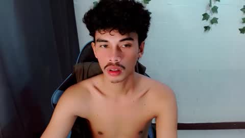 Snapshot of jim_cumxx chatting on 27, 9, 2025 JIMBOY online show from 27, 9, 2025