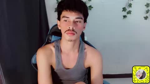 Snapshot of jim_cumxx chatting on 11, 10, 2025 JIMBOY online show from 11, 10, 2025