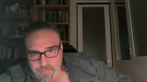 Snapshot of jim_dick chatting on 21, 12, 2025 Jim Dick online show from 21, 12, 2025