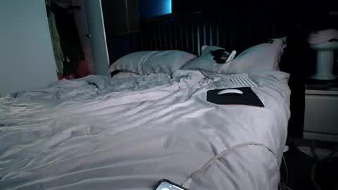 SluttyCple online show from 24, 5, 2026