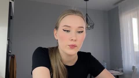 Snapshot of jimmy_and_amy chatting on 29, 9, 2025 Amy  next stream on Wednesday Thursday Friday Saturday and Sunday at 16 pm GMT3 online show from 29, 9, 2025