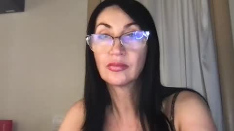 Snapshot of jinaluv chatting on 12, 6, 2026 jinaluv online show from 12, 6, 2026