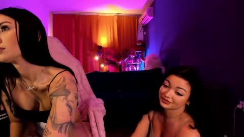 Juliee online show from 14, 2, 2026