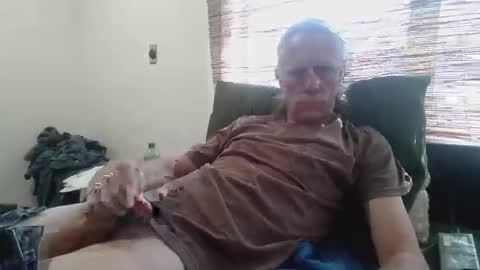 jizzmitten5 online show from 26, 2, 2026