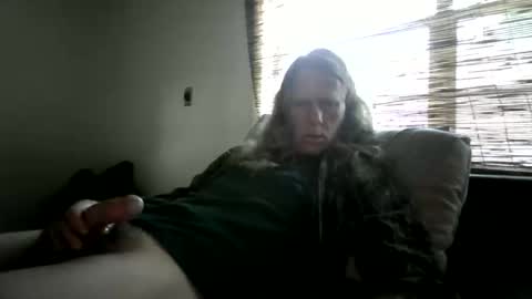 Snapshot of jizzmitten5 chatting on 1, 6, 2026 jizzmitten5 online show from 1, 6, 2026