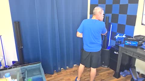 Jizzy Blue online show from 12, 10, 2025