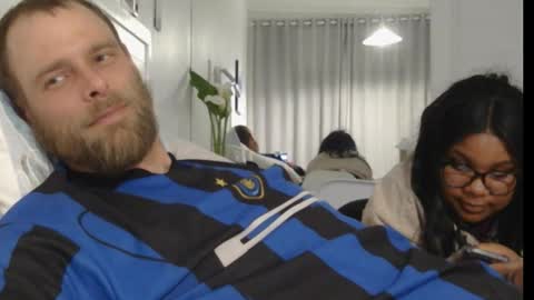 JamesJan van Rebel online show from 19, 9, 2025