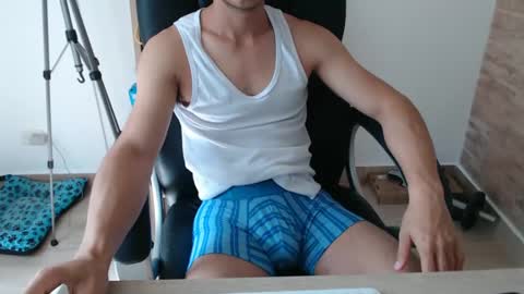 Snapshot of jjrod91 chatting on 23, 10, 2025 Jon online show from 23, 10, 2025