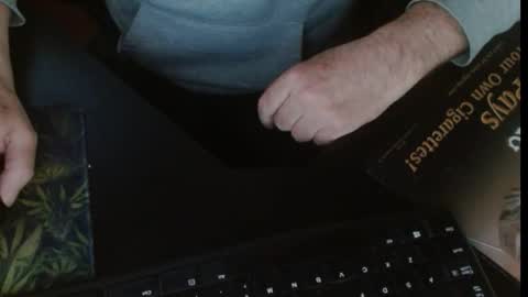 Snapshot of jksurf chatting on 24, 2, 2026 me online show from 24, 2, 2026