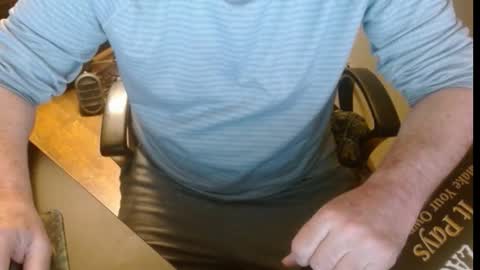 Snapshot of jksurf chatting on 23, 3, 2026 me online show from 23, 3, 2026