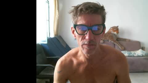 Snapshot of jlmbud chatting on 6, 6, 2026 jlmbud online show from 6, 6, 2026