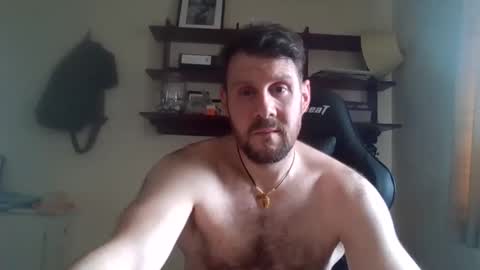 jmakk99 online show from 14, 4, 2026