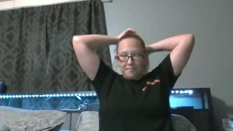 Snapshot of jna1009 chatting on 5, 12, 2025 amanda and jake online show from 5, 12, 2025