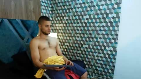 Snapshot of joaho_fernandez chatting on 4, 6, 2026 Joao online show from 4, 6, 2026