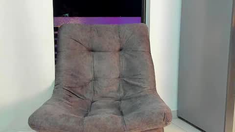 Snapshot of joan_saenz chatting on 9, 1, 2025 JOAN SAENZ online show from 9, 1, 2025