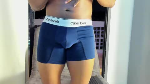 Snapshot of joan_saenz chatting on 22, 1, 2025 JOAN SAENZ online show from 22, 1, 2025