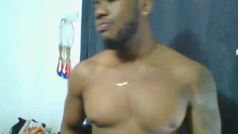 Snapshot of joan_saenz chatting on 17, 11, 2025 JOAN SAENZ online show from 17, 11, 2025