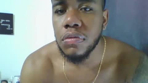 Snapshot of joan_saenz chatting on 19, 11, 2025 JOAN SAENZ online show from 19, 11, 2025