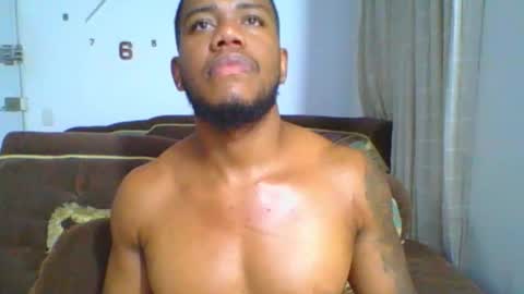 Snapshot of joan_saenz chatting on 16, 12, 2025 JOAN SAENZ online show from 16, 12, 2025