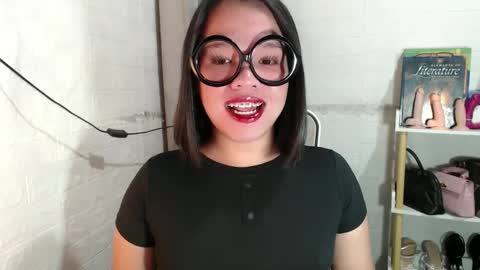 Joana online show from 2, 2, 2025