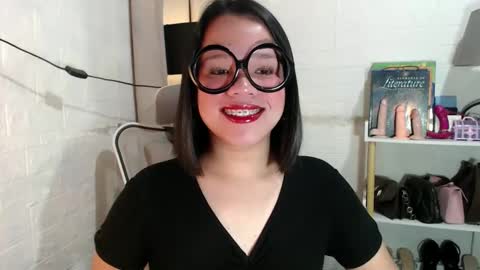 Joana online show from 11, 2, 2025