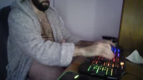 joaodias_18 online show from 30, 1, 2025