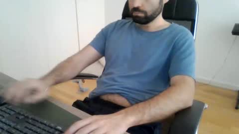 joaodias_18 online show from 11, 5, 2026