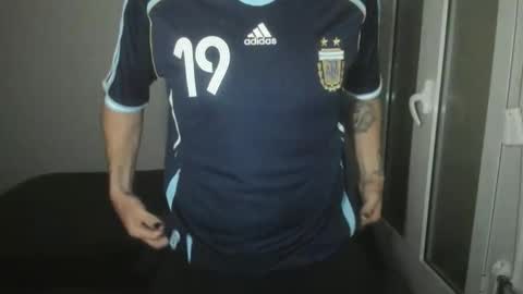 Snapshot of joaquin420_hot chatting on 11, 2, 2026 joaquin420_hot online show from 11, 2, 2026