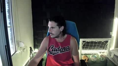 Snapshot of joaquin420_hot chatting on 12, 7, 2026 joaquin420_hot online show from 12, 7, 2026