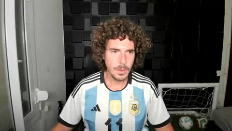 Snapshot of joaquin420_hot chatting on 13, 7, 2026 joaquin420_hot online show from 13, 7, 2026