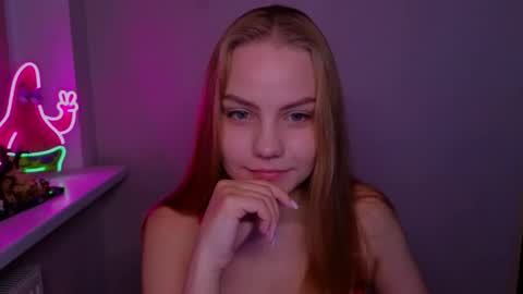 Snapshot of jodiewithgreen chatting on 4, 6, 2026 Jodie 3 returning TODAY online show from 4, 6, 2026