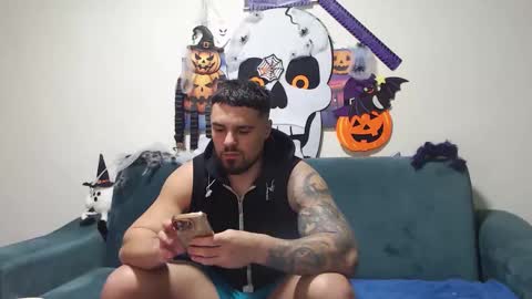 Tiberius online show from 9, 11, 2025