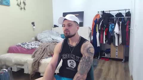 Snapshot of jodogs chatting on 25, 2, 2026 Tiberius online show from 25, 2, 2026