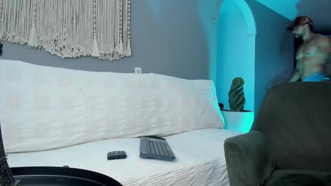 Snapshot of joe_esthetic chatting on 29, 1, 2025 joe_esthetic online show from 29, 1, 2025
