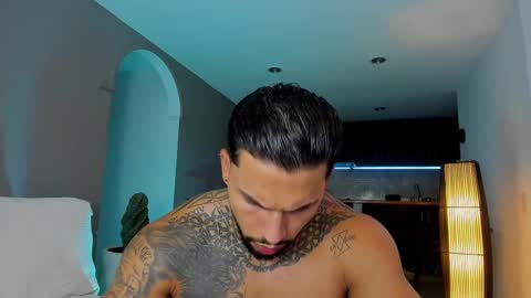 Snapshot of joe_esthetic chatting on 15, 2, 2025 joe_esthetic online show from 15, 2, 2025