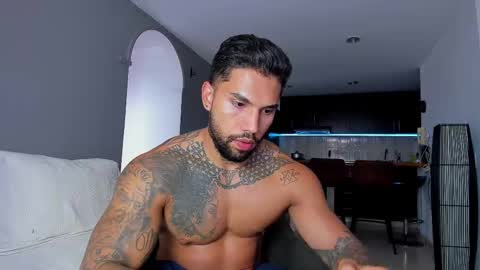 Snapshot of joe_esthetic chatting on 22, 9, 2025 joe_esthetic online show from 22, 9, 2025