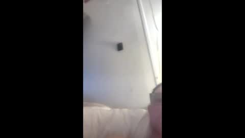 Snapshot of joeblow3083 chatting on 1, 3, 2026 joeblow3083 online show from 1, 3, 2026