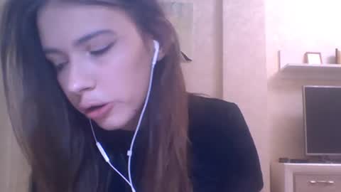 Jennifer online show from 17, 10, 2025