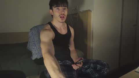 Snapshot of joeosulli2024 chatting on 25, 9, 2025 JoeOsulli online show from 25, 9, 2025