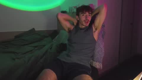 Snapshot of joeosulli2024 chatting on 5, 11, 2025 JoeOsulli online show from 5, 11, 2025