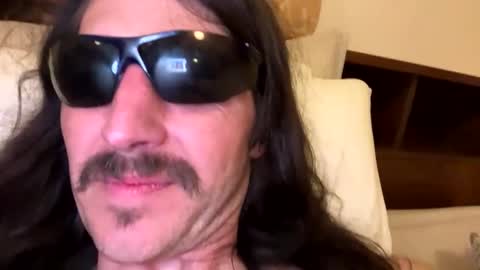 Boytoy online show from 8, 3, 2026